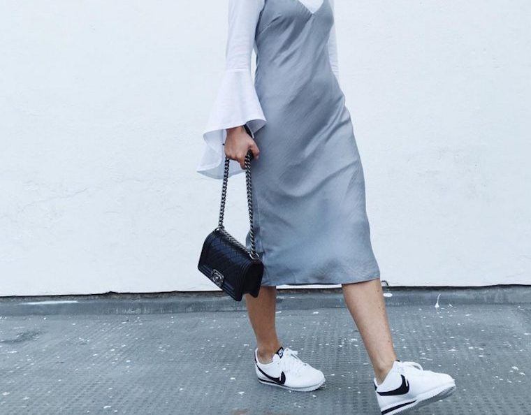 work outfits with sneakers