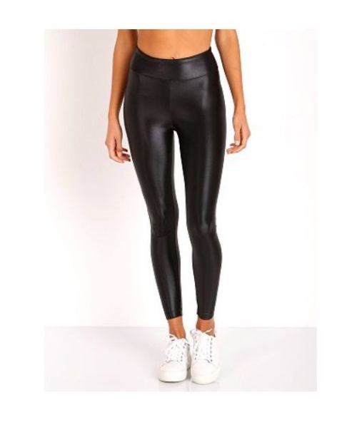 The Crazy Flattering Shiny Leggings That Celebs *Love* Are On Sale For 30%  Off Right Now - SHEfinds