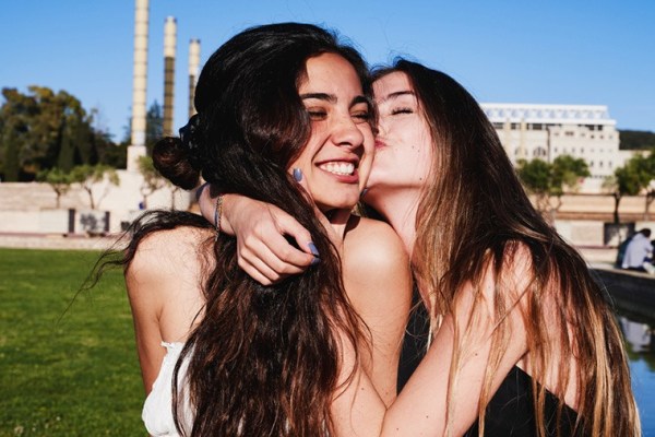 Why You Can Thank Your Teen BFF That You're Mentally Healthy Today