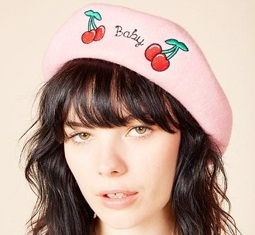 https://www.wellandgood.com/wp-content/uploads/2017/10/Product-Shot-Valfre-Baby-Pink-Beret.jpg