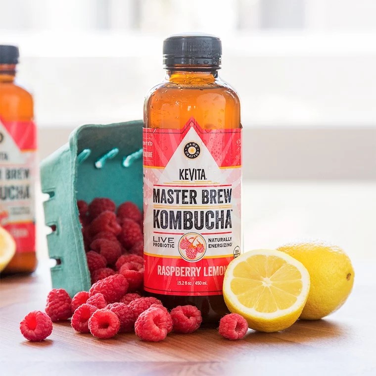 Kombucha toner. Комбуча. Комбуча Raspberry. Kombucha Energy брусника мята. Комбуча в капсулах.