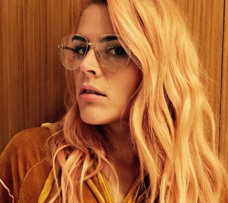 Busy Philipps Keeps Her Skin *so* Glowy With This Brilliant Masking Hack