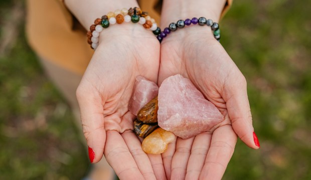 9 Supercharged Crystal Hunting Spots Across the US