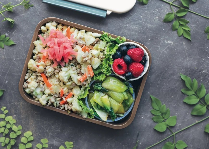 https://www.wellandgood.com/wp-content/uploads/2018/09/cauliflower-rice-bento-2_falsexfalse_true_70.webp