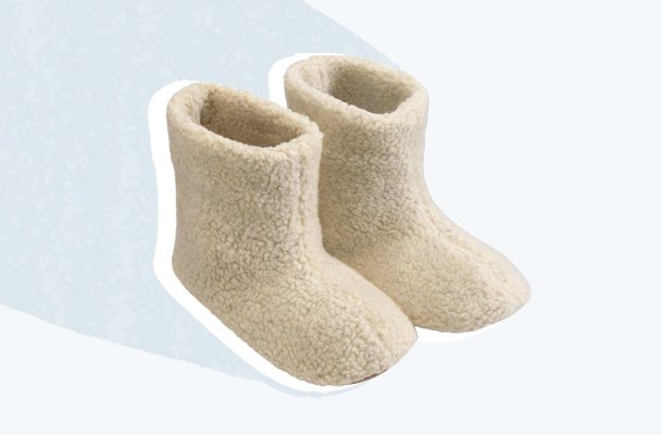These $22 Fuzzy Slippers Are Single-Handedly Combatting My Winter Blues