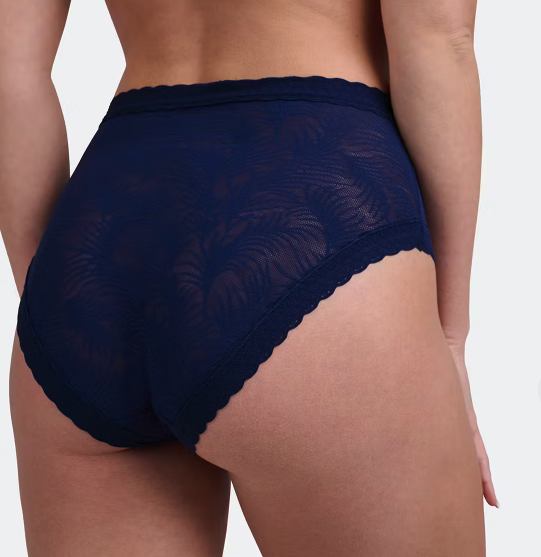 All Over Lace Hipster - MeUndies
