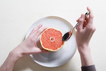 7 Benefits Of Grapefruit And Ideas For How To Eat It Well Good