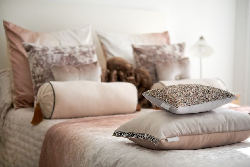 bedroom pillows