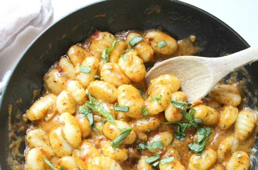 Vegan Gnocchi Tomato Cream Sauce - ShortGirlTallOrder