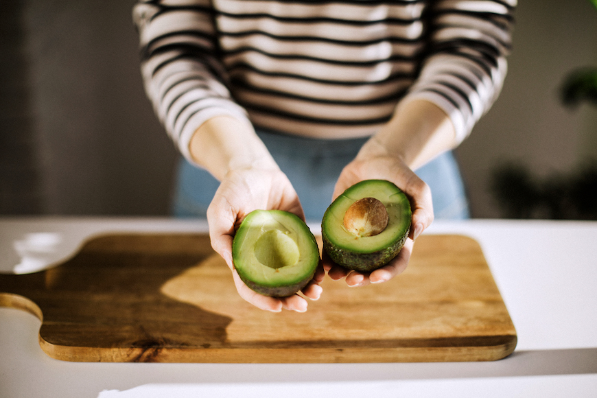 How To Keep Avocado From Turning Brown • The Wicked Noodle