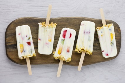 You Need To Try These Antioxidant- and Protein-Packed ‘Breakfast Popsicles’