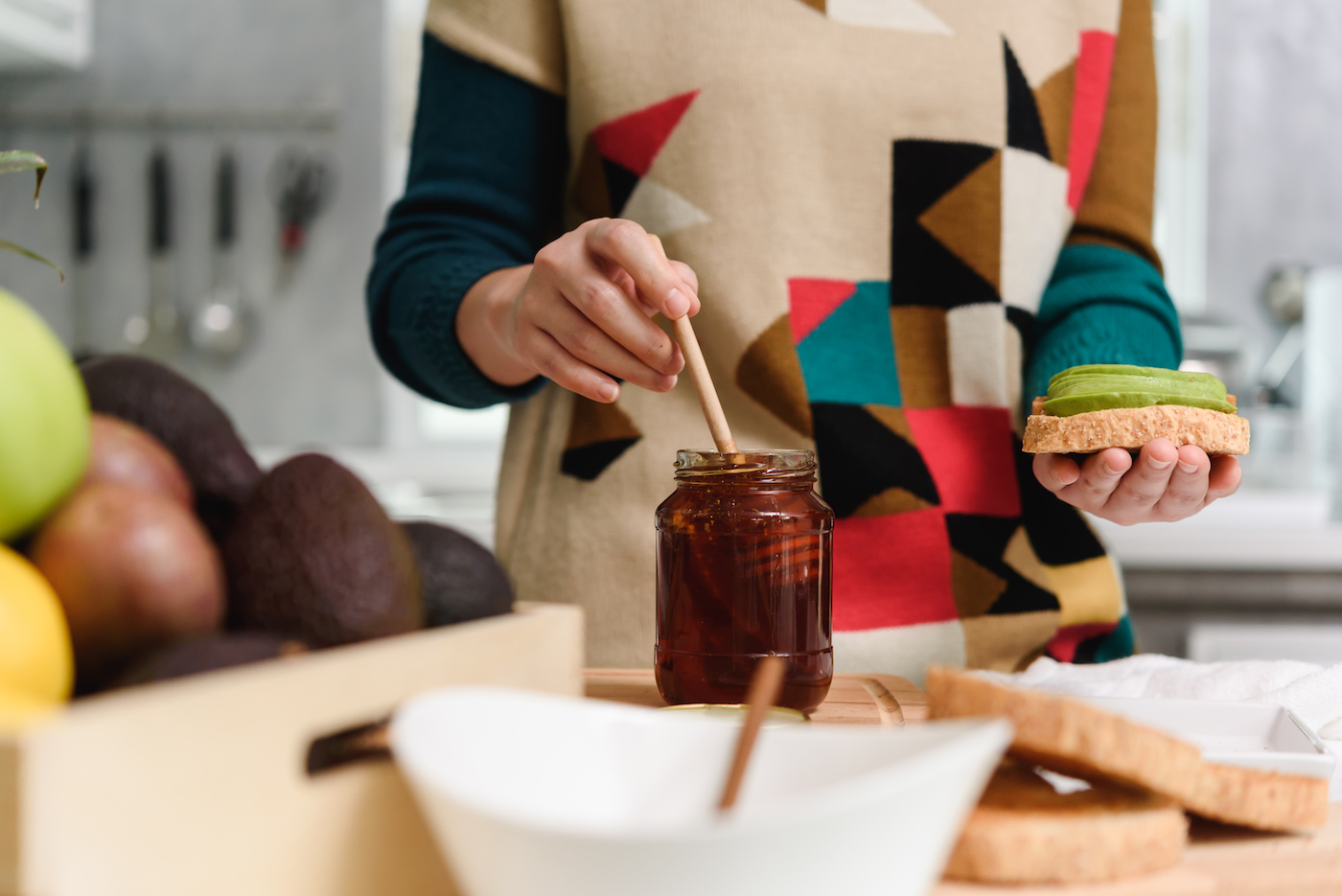 Download Manuka Honey Benefits From A Registered Dietitian Well Good PSD Mockup Templates