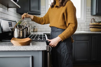 The Secretly Filthy Spot in Your Kitchen That You’re Forgetting To Clean