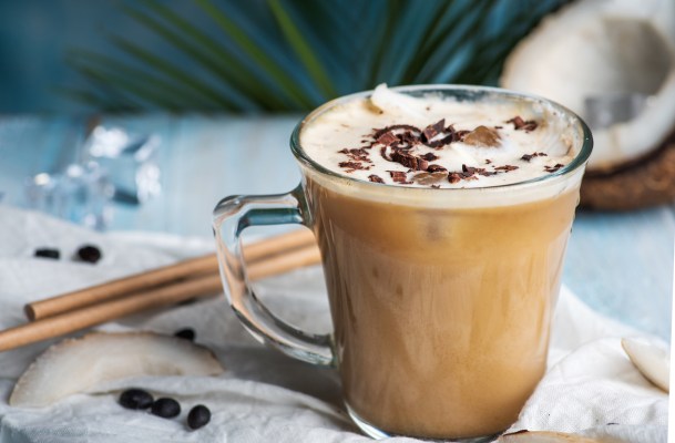 Here's How To Make Coconut Milk at Home for the Best Cozy Drinks This Winter