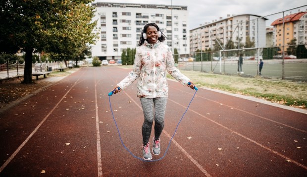 The Cardio-Revving Benefits of Jumping Rope Seriously Rival Running