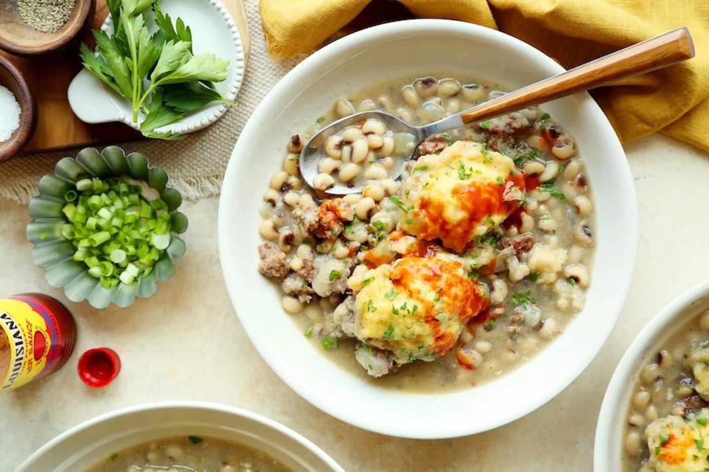 Slow Cooker Black Eyed Peas - Immaculate Bites