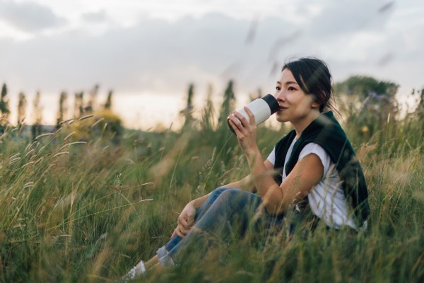 The Sneaky Drink You Should Sip To Soothe Your Seasonal Allergies