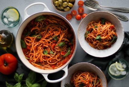 This Anti-Inflammatory Tomato Sauce Goes With Everything | Well+Good