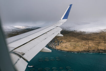 United Airlines Vaccination Lottery Win Free Flights For A Year Well Good