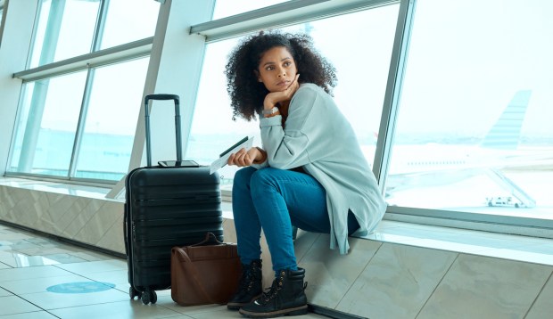 14 Expert Tips to Overcome Your Fear of Flying and Ease Your Travel Anxiety