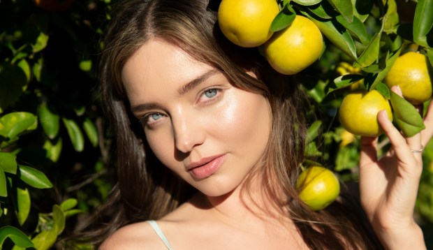 The One Skin-Care Product Miranda Kerr Swears By Since Turning 30