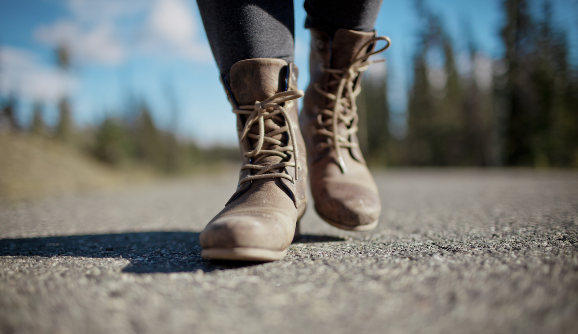 11 Outfits With Combat Boots You'll Want to Try