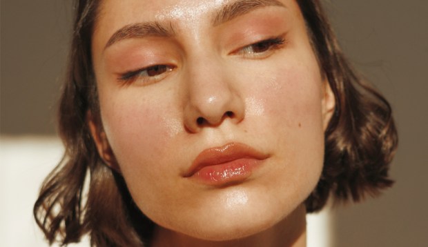 4 of the Easiest Products To Even Out Your Brows in 60 Seconds or Less