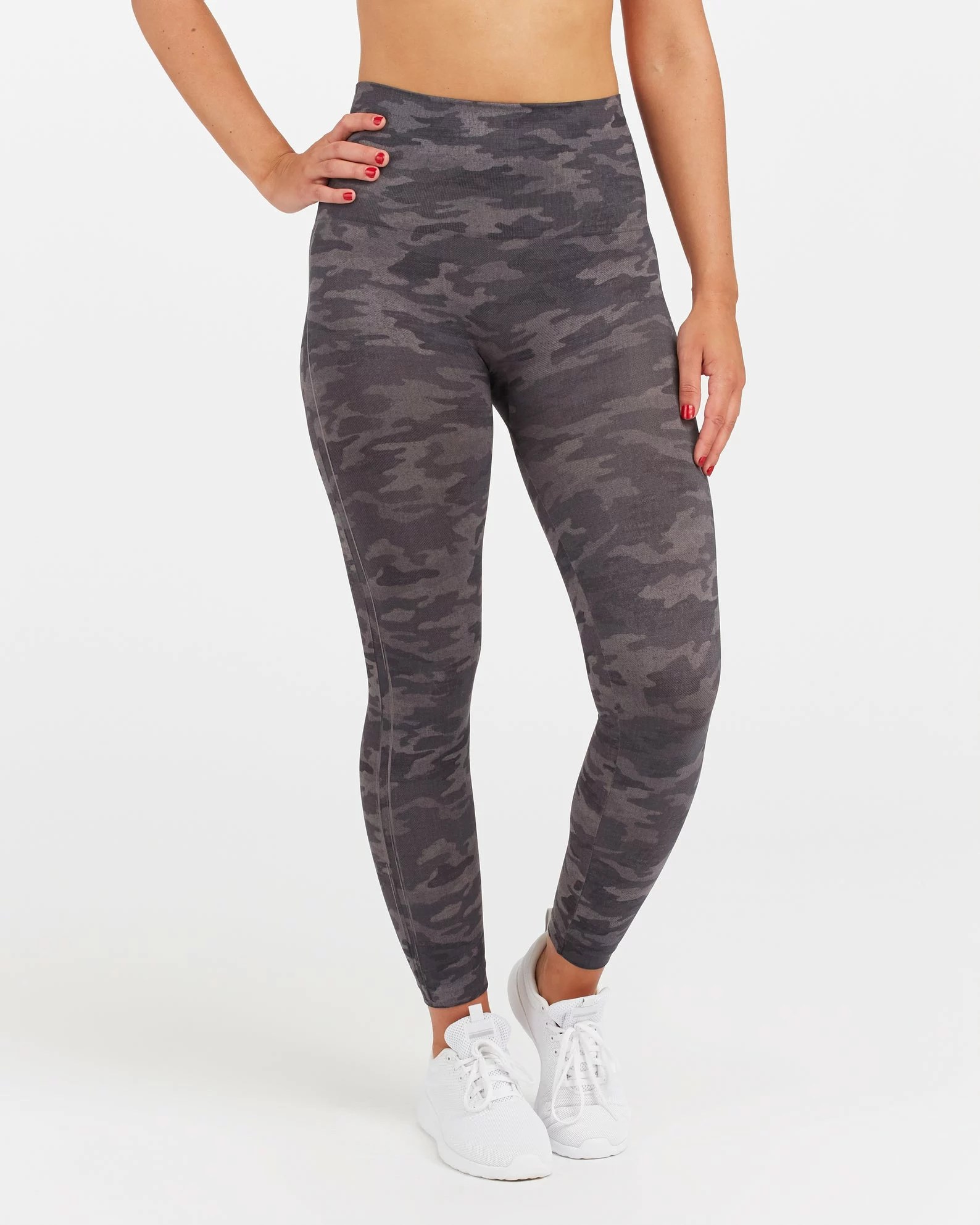 NEW $68 Spanx Look at Me Now' Seamless Leggings Black [ Small