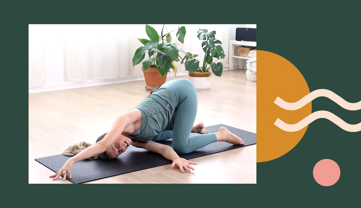How to Get Rid of the Pain Between Your Shoulder Blades - Yoga Rove