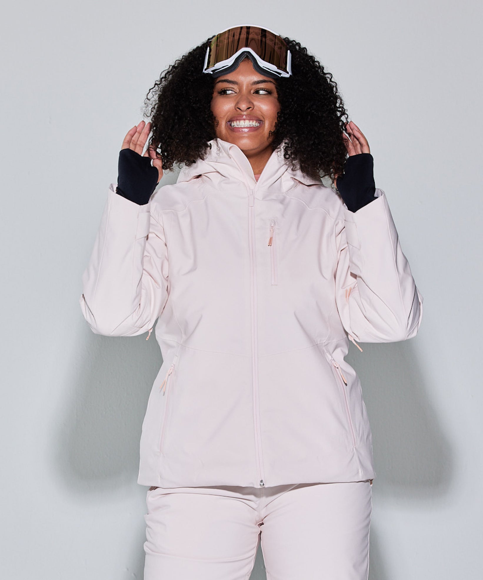 Meet Halfdays, the woman-owned brand behind the ultra-chic ski jackets all  over Instagram - Yahoo Sports