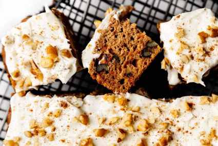 7 Easy, Anti-Inflammatory Ways To Eat Carrot Cake for Breakfast