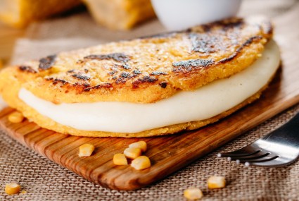 These Easy Venezuelan Corn Cachapas Are the Most Delicious Fiber- And Protein-Packed Breakfast