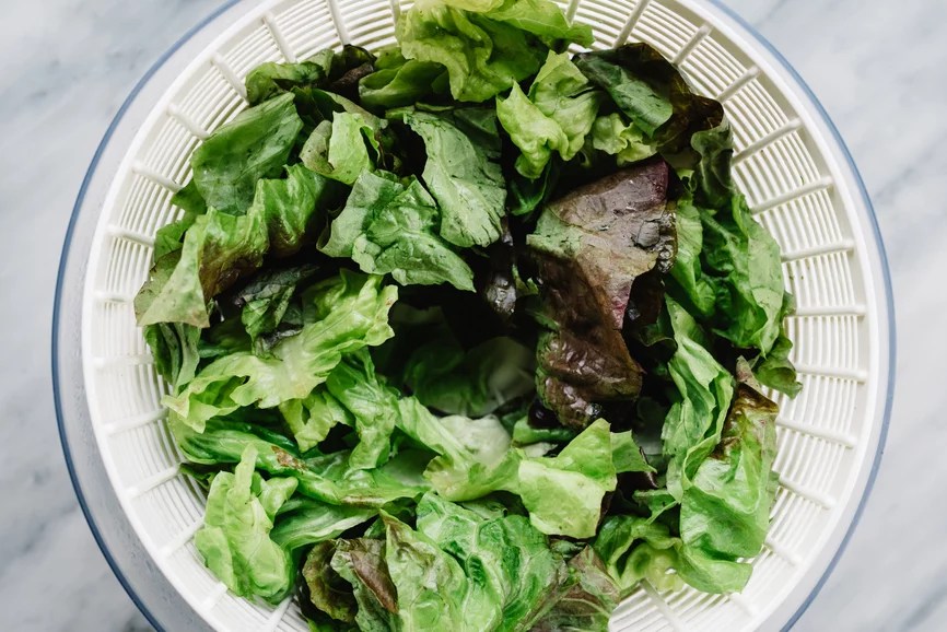 Cucina Green Lettuce Salad Spinner with Salad Bowl. 