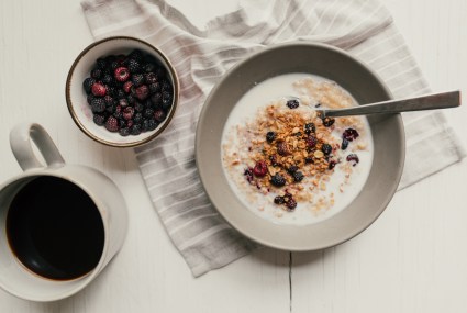 ‘I’ve Been a Gastroenterologist for Nearly 30 Years, and This Is the Digestion-Boosting Breakfast I Make on Repeat To Stay Regular’