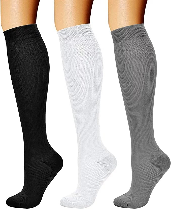 12 Best Travel Compression Socks, Doctor-Approved in 2023 | Well+Good