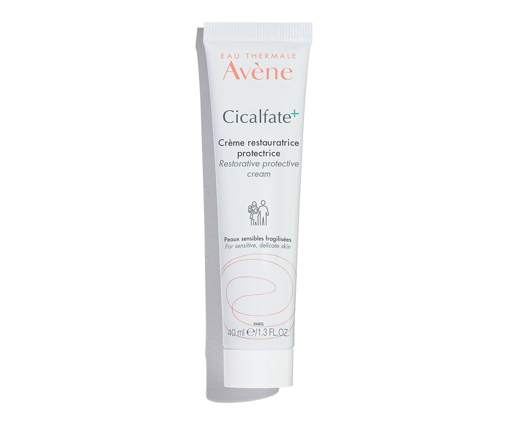 bottle of avene restorative cream