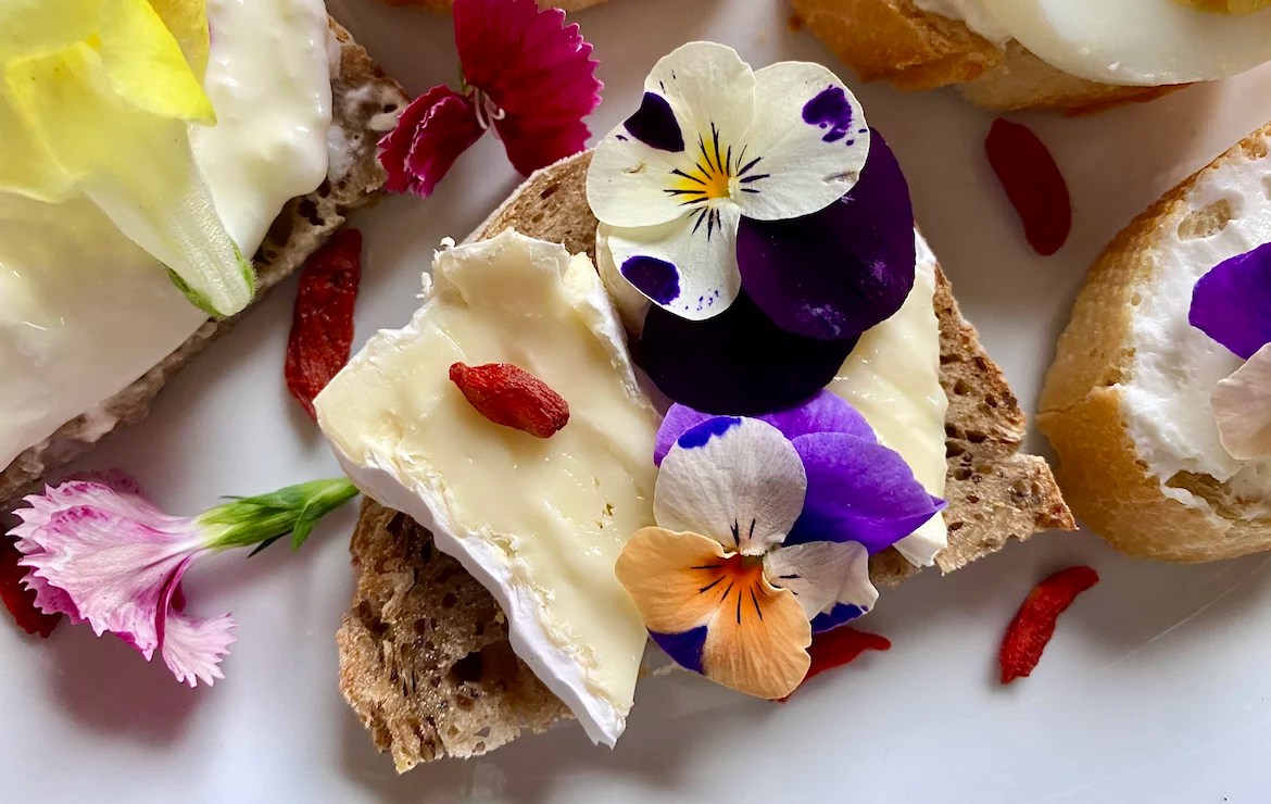 Where To Buy Or Find Edible Flowers - Frolic and Fare