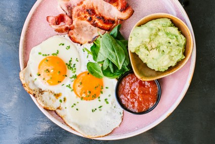 How Much Protein and Fiber a Dietitian Says Is Ideal To Eat at Breakfast