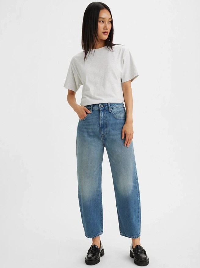 19 Best Pairs of Wide Leg Jeans of All Styles | Well+Good