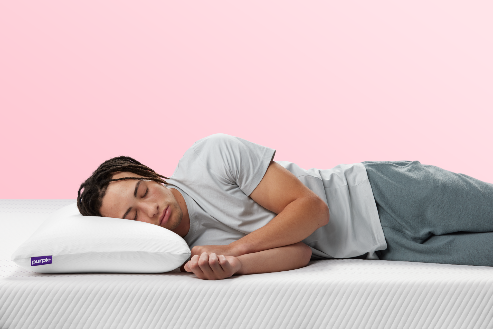 https://www.wellandgood.com/wp-content/uploads/2023/02/purple-pillow-best-pillows-for-side-sleepers.png