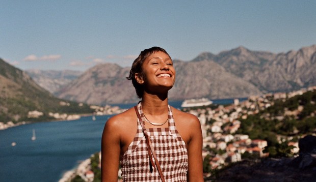 31 Ideas for How To Date Yourself—And Why Therapists Say You Definitely Should