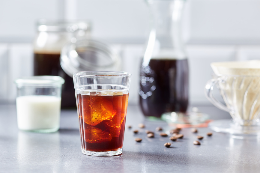 Dash Rapid Cold Brew Coffee Maker Features 5-Minute Brewing Time