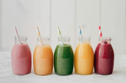 A Layering Guide to a Better Smoothie