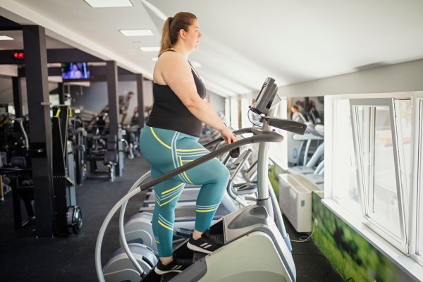 Are Spin Bikes or Stair Climbers the Better Gym Machine for Strong, Sculpted Legs? Here's...