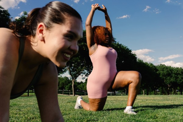 15 Moves You Can Do at the Park for a Full-Body Outdoor Workout