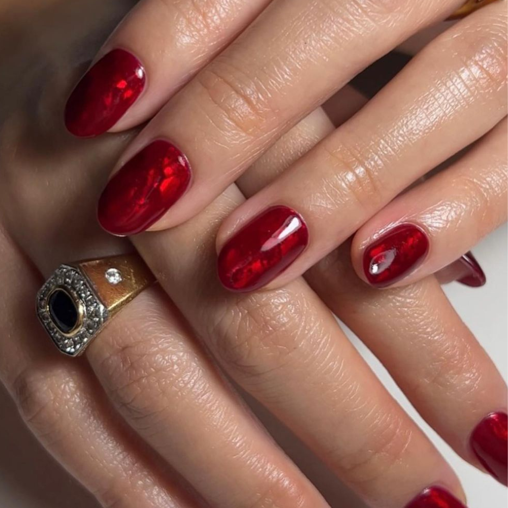 Foil Festive Red Nails