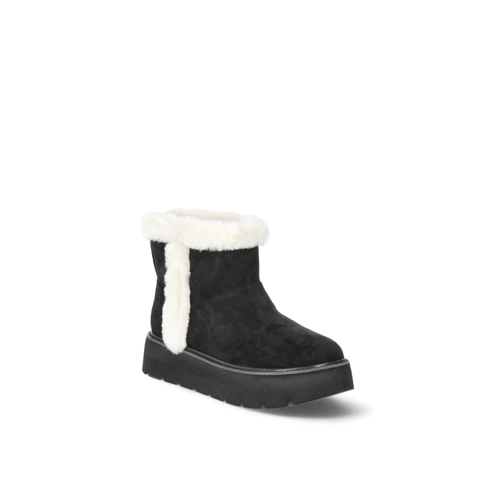 Time and Tru Platform Mini Cozy Boots